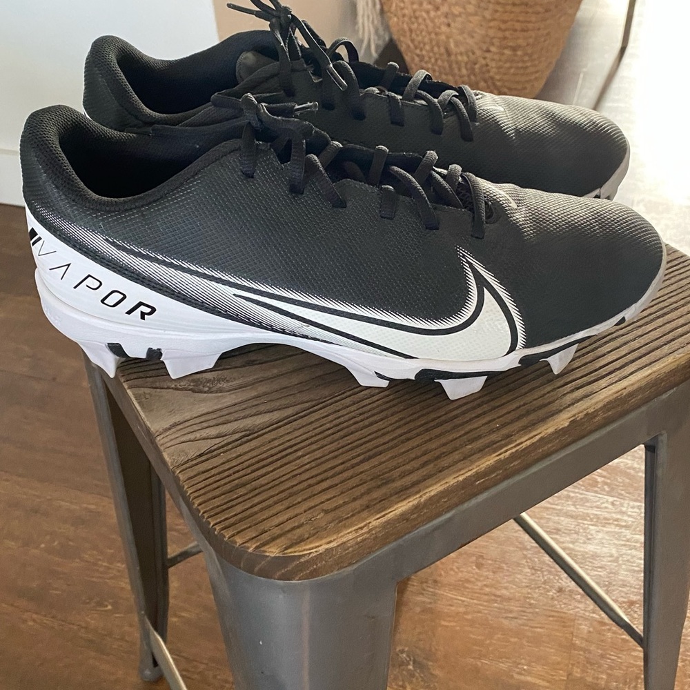 Nike Vapor Edge Shark Men's Football Cleats, Size 12